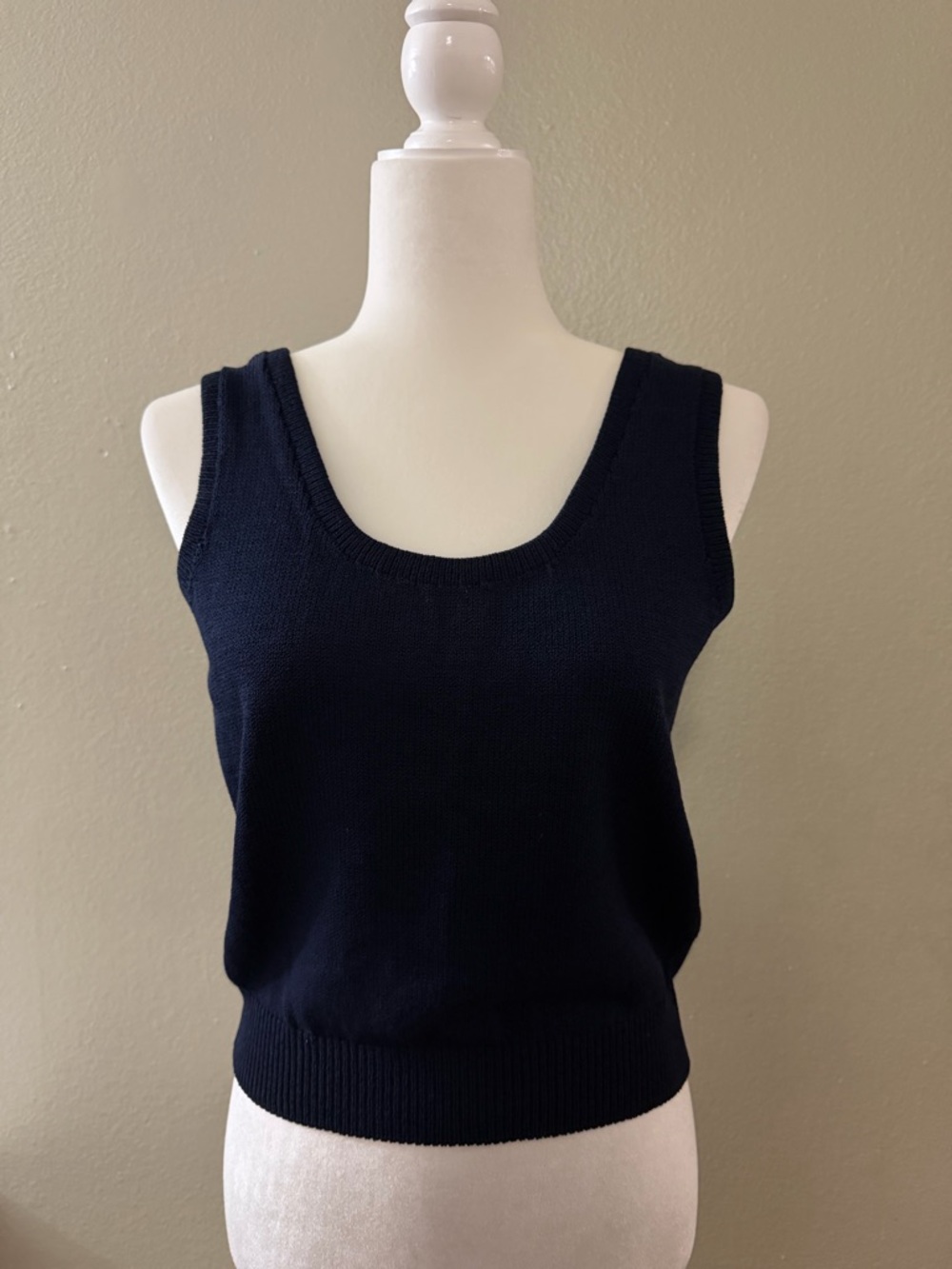 Vintage St. John Basics by Marie Gray Navy Blue Knit Tank Top Small USA Made
